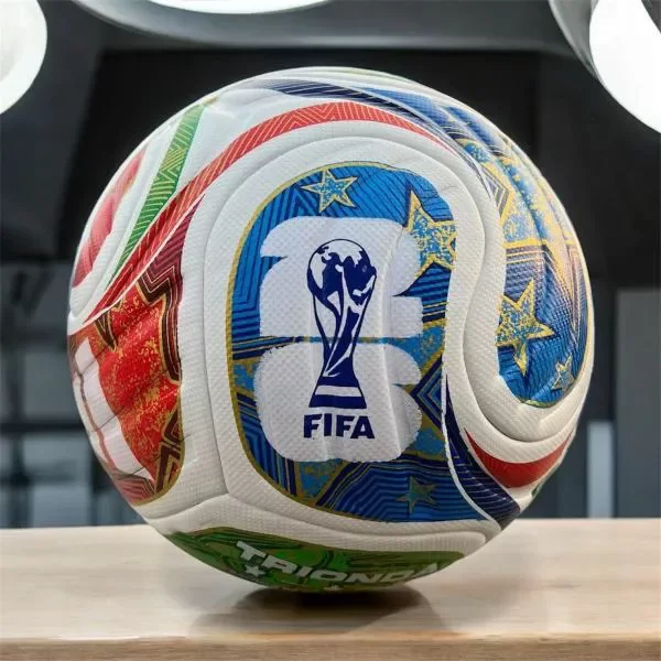 FIFA 国际足联俱乐部 官方比赛用球